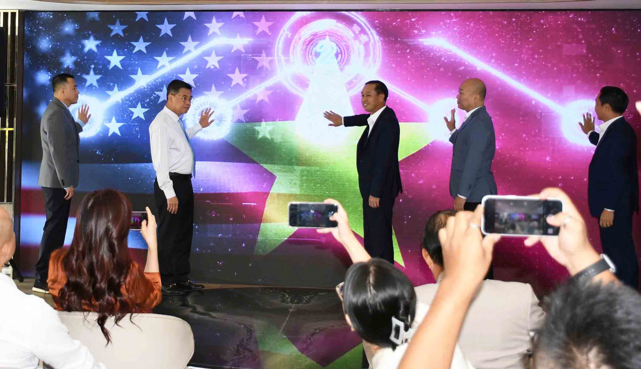 베트남 기업이 미국 시장을 정복할 수 있도록 디지털화 생태계 출시. 사진: Thuy Duong