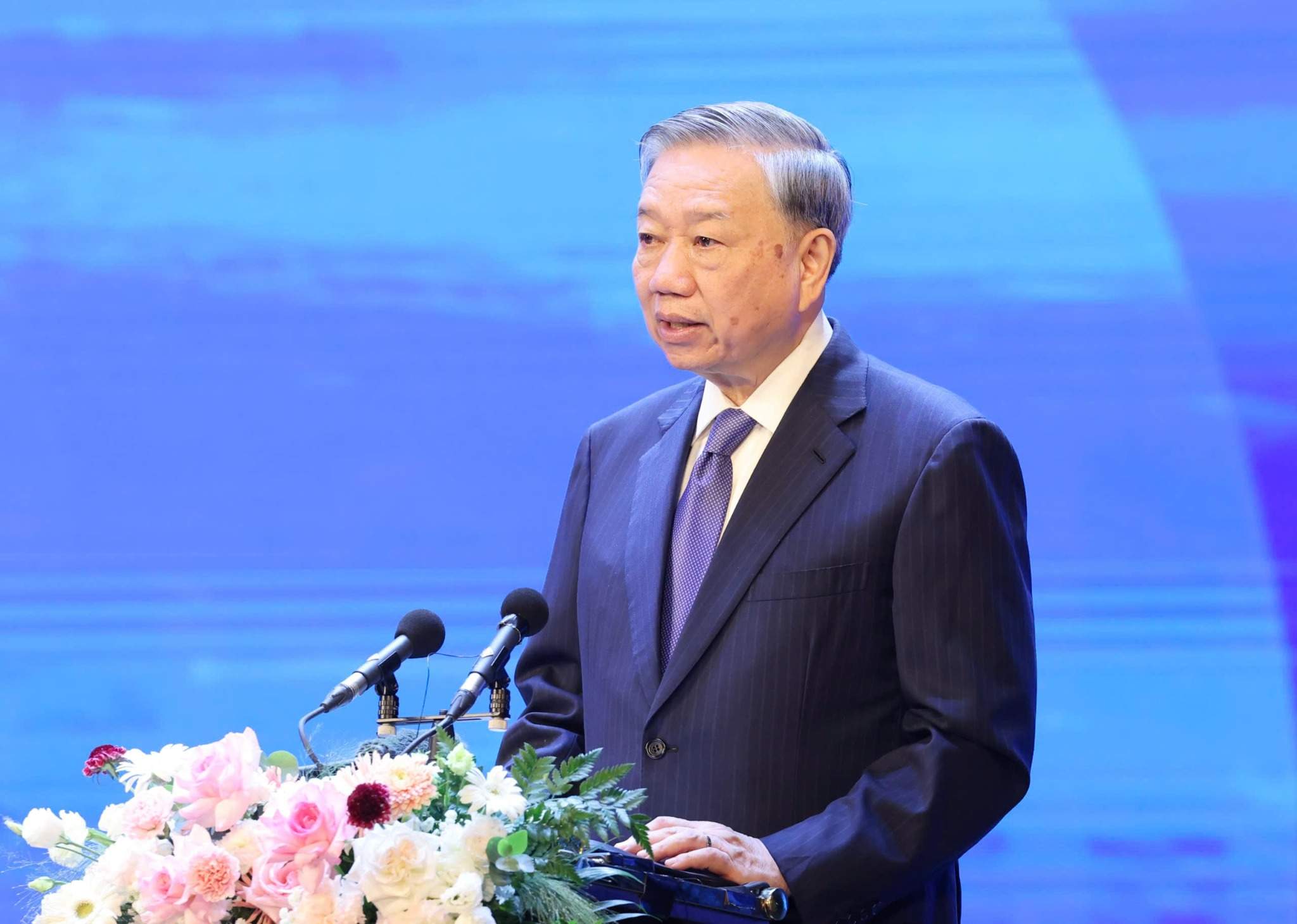 General Secretary To Lam spoke at the ceremony to celebrate the 80th anniversary of the Vietnamese financial industry. Photo: Hai Nguyen