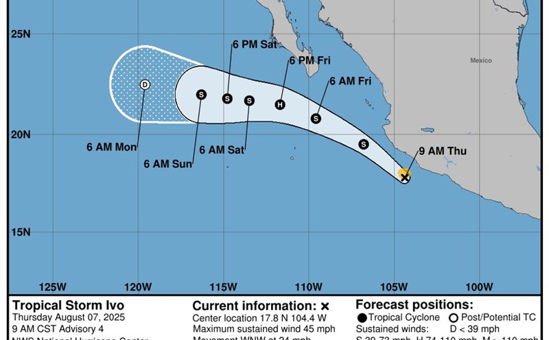 Forecast of the path of typhoon Ivo until 6:00 a.m. on August 11, 2025. Photo: NOAA