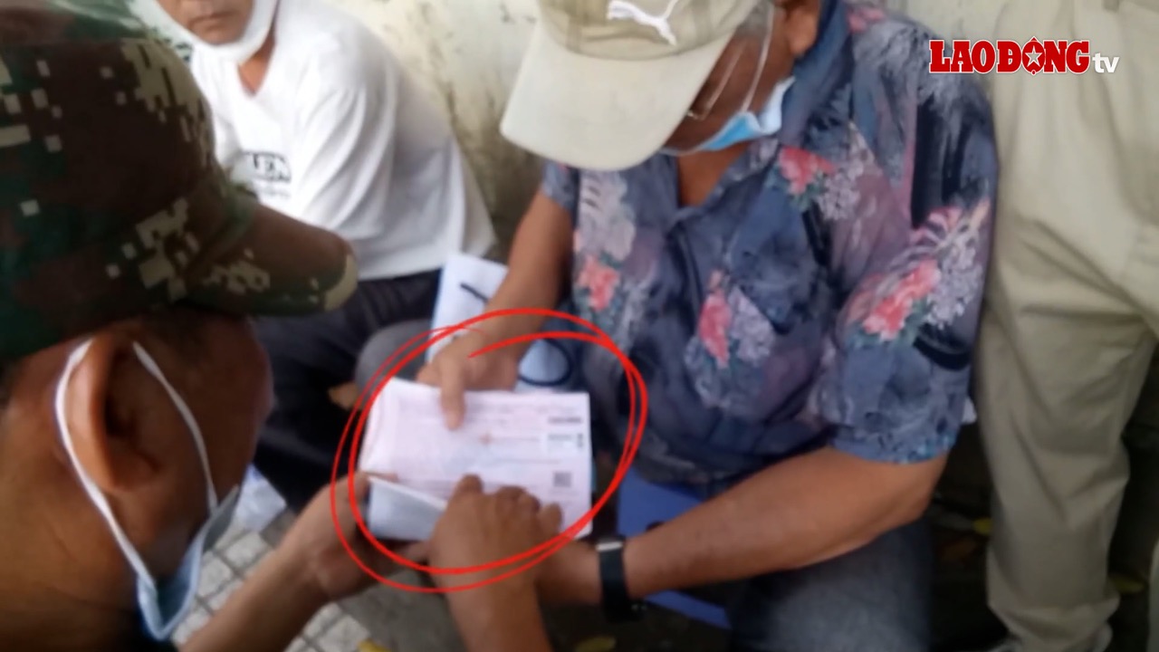 Many people are taken advantage of by "brokers" when going to the hospital for medical examination. Photo: PV Group