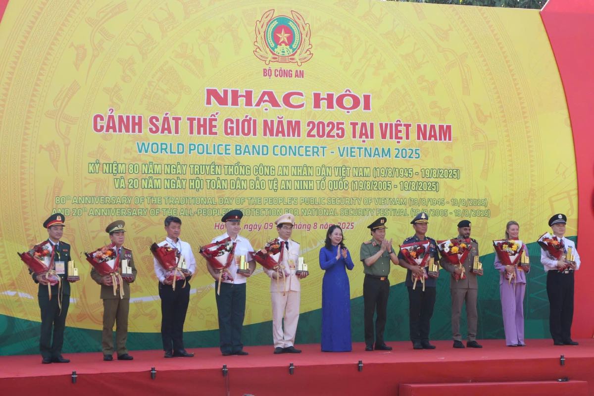 Cac lanh dao