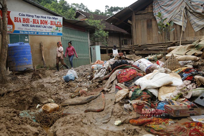 Mot tuan sau lu tai xa Na Son, tinh Dien Bien van dang no luc khac phuc hau qua. Anh: Quang Dat