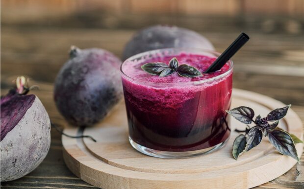 Amaranth juice, chia seeds, a combination of golden nutrients for health. Photo: Thuy Duong