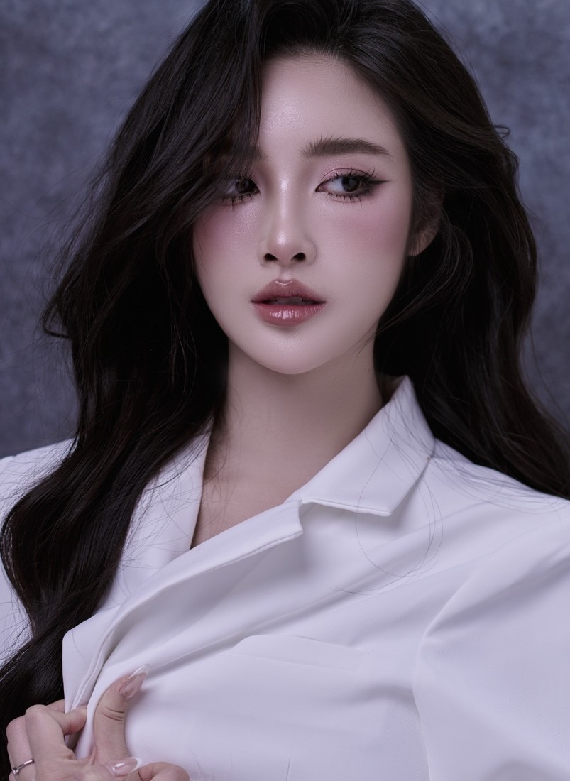 Tren hanh trinh cham toi vuong mien, Hoai An khong chi ren luyen hinh the va ky nang trinh dien ma con trau doi kha nang ung xu, hoc cach giu binh tinh va lam chu cam xuc truoc dam dong. Kha nang ung bien linh hoat, tra loi thuyet phuc truoc nhung cau hoi kho cua giam khao da giup co ghi diem tuyet doi trong dem chung ket.  