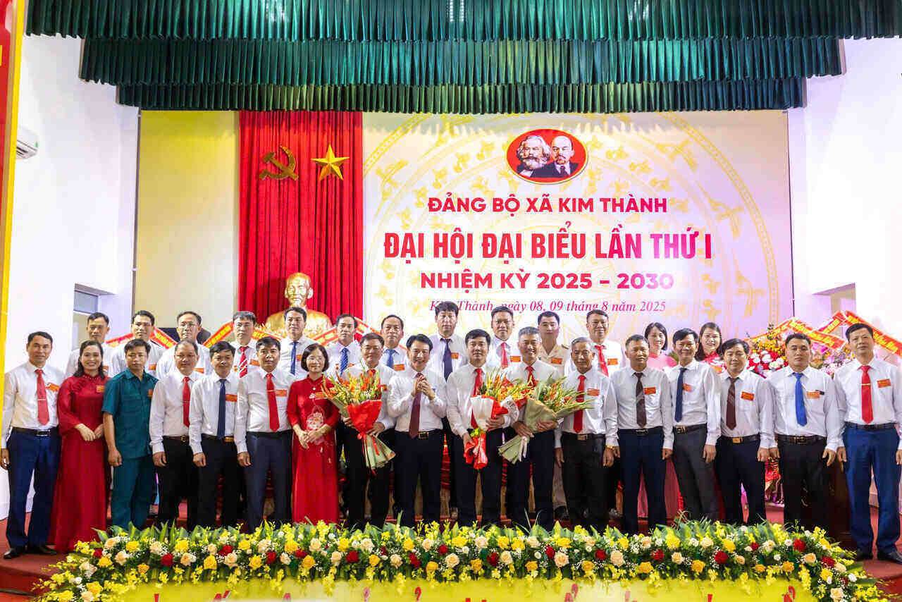 The Kim Thanh Commune Party Committee (Hai Phong City) held its first Congress of Delegates for the 2025-2030 term. Photo: Mai Huong