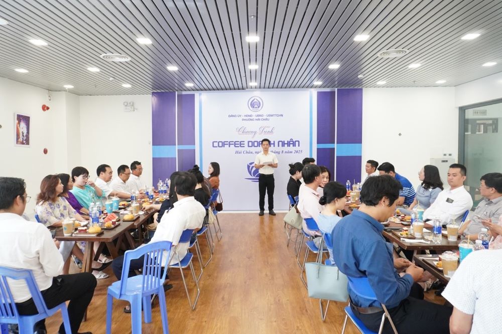 Wards in Da Nang connect businesses, promote socio-economic development cooperation. Photo: Tran Thi