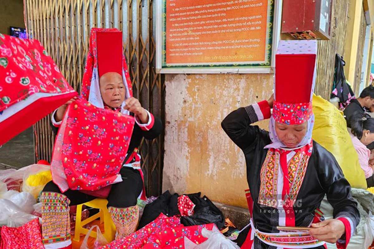 Festival Kieng gio Dong Van en la comuna de Hoanh Mo provincia de Quang Ninh. Foto: Dieu Hoang