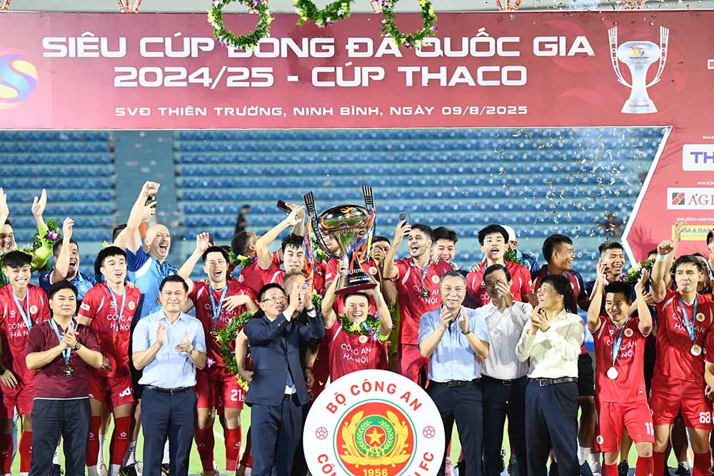 Chien thang nay khong chi mang y nghia lich su doi voi Cong An Ha Noi ma con la buoc chay da quan trong cho mua giai moi, hua hen nhieu hap dan va canh tranh quyet liet.