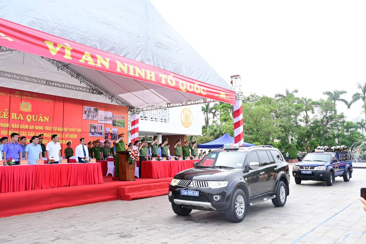 Các lực lượng Công an thành phố ra quân bảo vệ an ninh trật tự các ngày lễ lớn trong tháng 8 và tháng 9.2025. Ảnh: Công an TP Hải Phòng