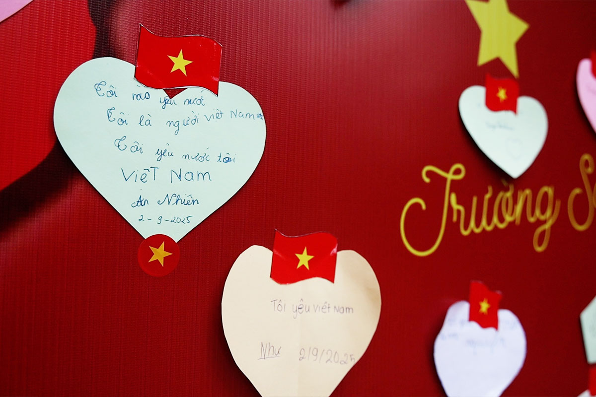 Mobilizing the love of Ho Chi Minh City people to the Fatherland on the occasion of the National Day