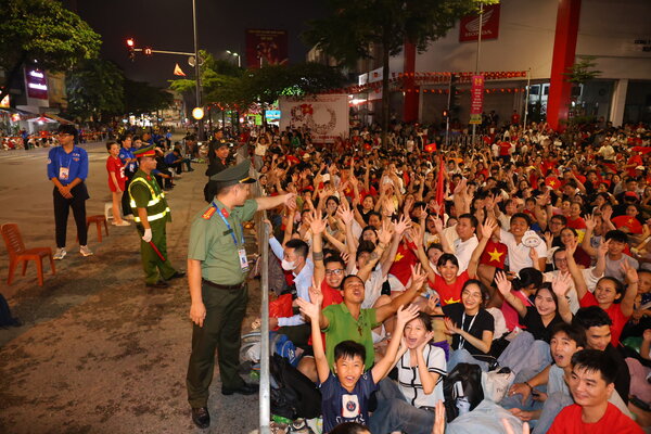 Anh: Ngo Cuong