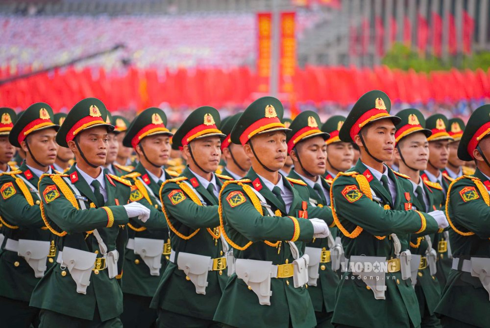 Khoi si quan Luc quan. Anh: Hai Nguyen