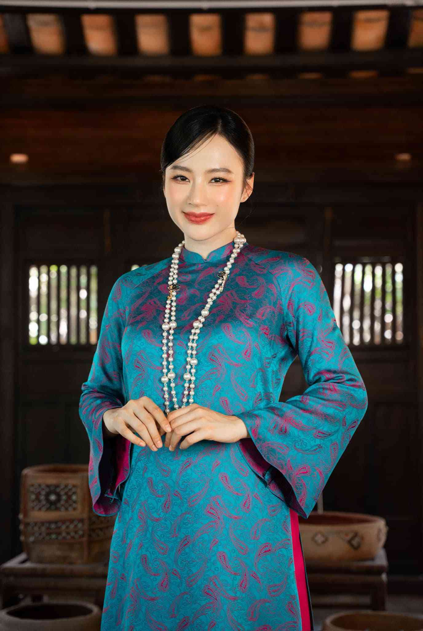 Anh: Doan phim.