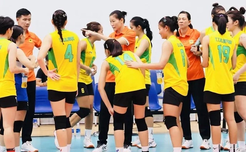 VTV Binh Dien Long An will compete in the third-place match at the 2025 Club Cup Youth Volleyball Tournament. Photo: VTVBDLA