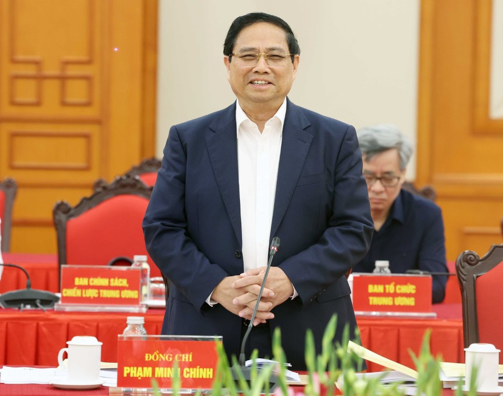Uy vien Bo Chinh tri, Thu tuong Chinh phu Pham Minh Chinh - Bi thu Dang uy Chinh phu phat bieu tai cuoc lam viec. Anh: TTXVN