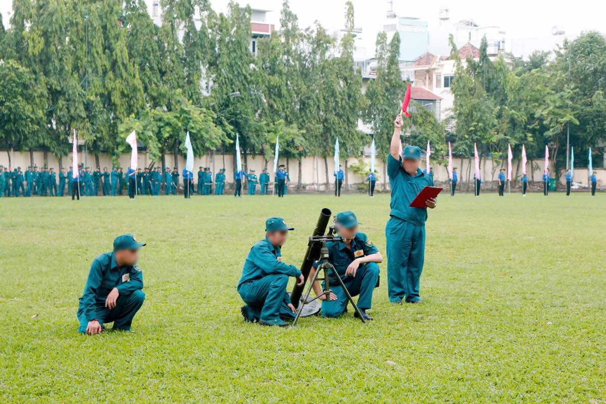 La informacion relacionada con el Comando Militar a nivel comunal recibe la atencion de los lectores. Foto: Pham Dong