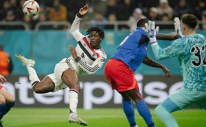 Kobbie Mainoo đang đứng trước ngã rẽ quan trọng với Man United