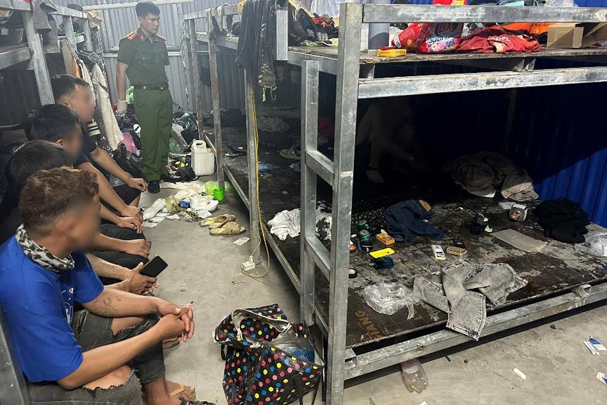 29 đối tượng dương tính với ma túy trong khu lán trại công nhân ở Quảng Ninh