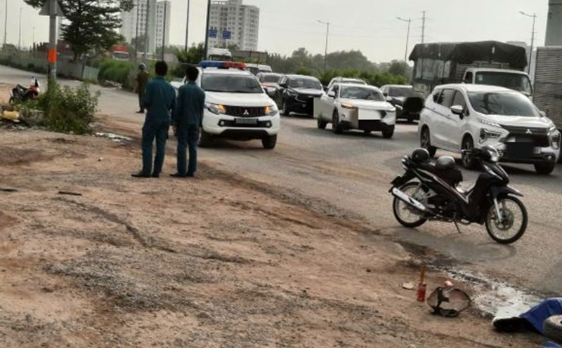 The scene of the accident between two vehicles that killed one person. Photo: Dong Hoang