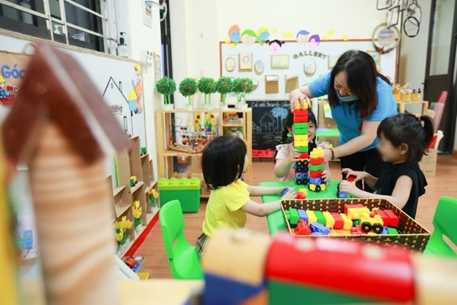 The Law on Teachers stipulates the salary and allowance regime for teachers participating in integrated education. Illustrative photo: Hai Nguyen