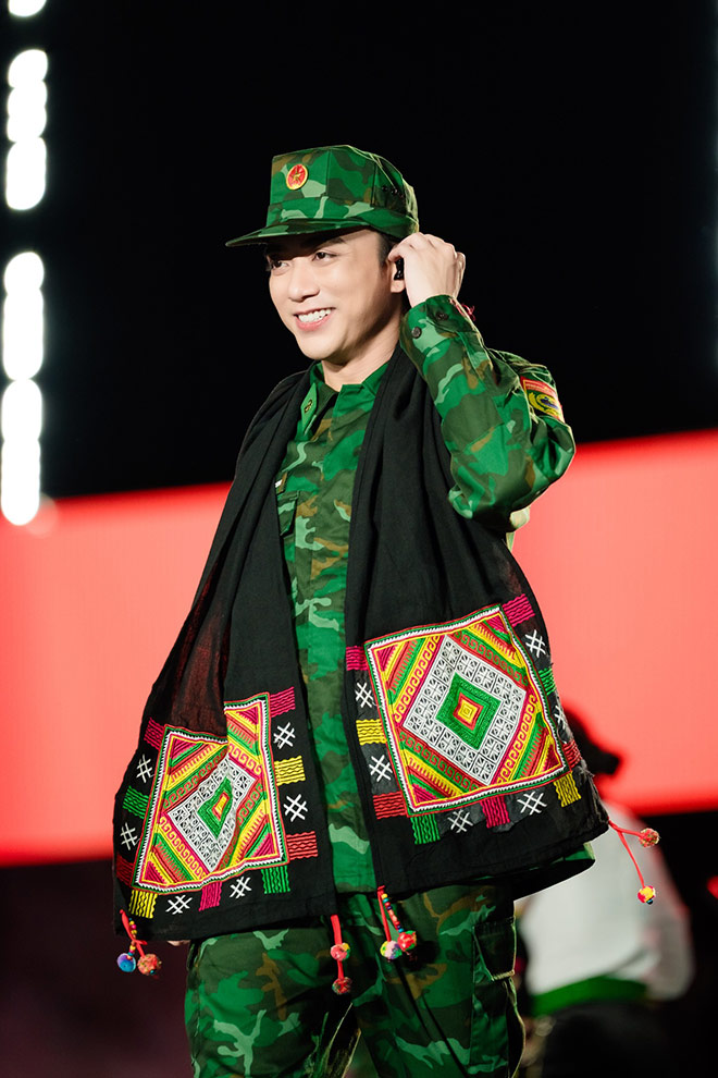 Soobin Hoang Son tren san khau concert. Anh: Nha san xuat cung cap