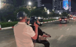 CSGT Hà Nội hóa trang tuần tra, ghi hình xử lý loạt xe tải độ đèn, còi