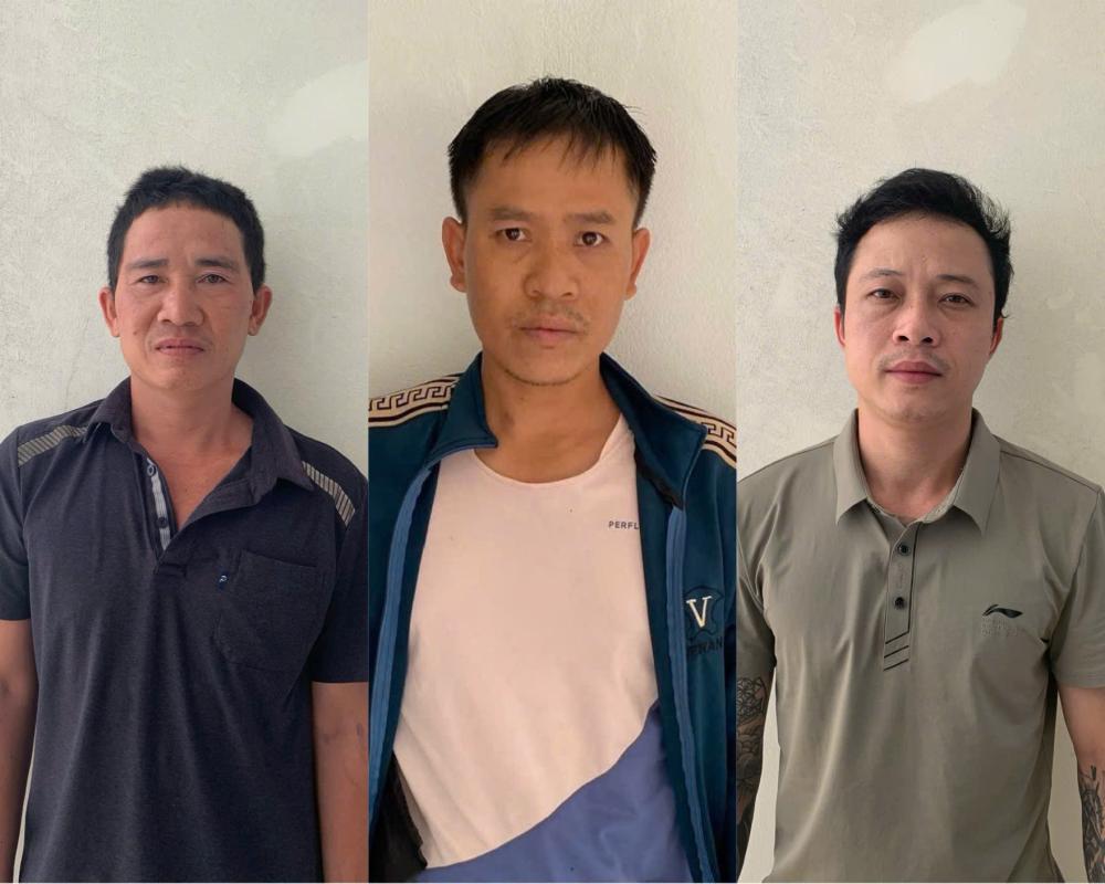 Mua bán, sử dụng ma túy, 3 đối tượng Toàn, Nam, Nghĩa (thứ tự từ trái qua) bị khởi tố. Ảnh: Công an Hà Tĩnh.