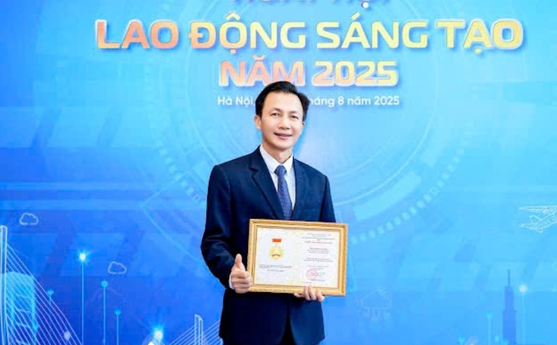 The initiative of Mr. Ha Chi Dung and his colleagues is honored to participate in the Creative Labor Festival organized by the Vietnam General Confederation of Labor. Photo: Thu Ha
