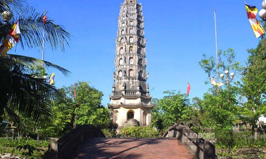 Tháp Cửu phẩm Liên hoa ở chùa Cổ Lễ, xã Cổ Lễ, tỉnh Ninh Bình. Ảnh: Hà Vi