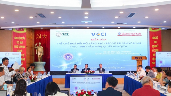 La propriete intellectuelle est un tremplin pour proteger les entreprises innovantes. Photo : Tien Dung