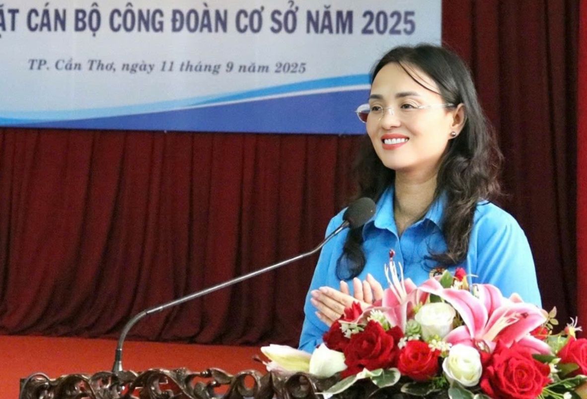 Ba Le Thi Suong Mai phat bieu chi dao hoi nghi. Anh: Van Nhanh
