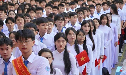Tin sáng 12.9: TPHCM chưa chốt lịch nghỉ Tết Nguyên đán của học sinh
