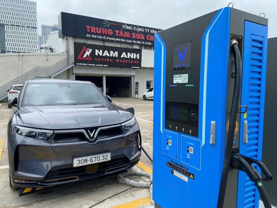 Trạm sạc Trần Vỹ có thể phục vụ tới 70 xe điện cùng lúc.