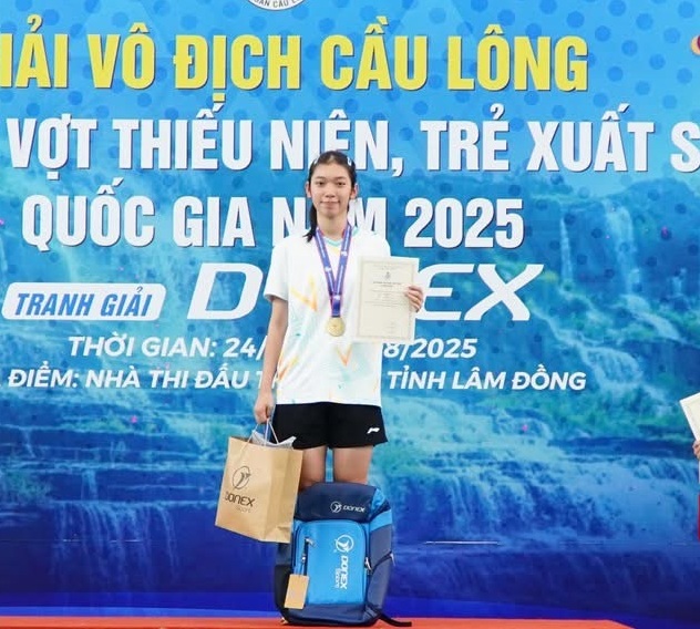 Young badminton player Nguyen Thi Thu Huyen. Photo: VBF