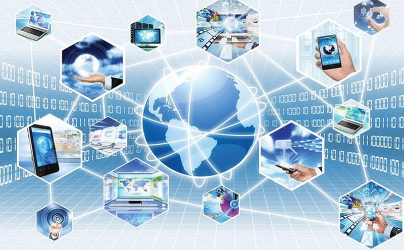 The Steering Committee on the development of science, technology, innovation, digital transformation and Project 06 requires accelerating connection and sharing of important data in areas such as banking, tax, insurance, and land. Photo: VGP
