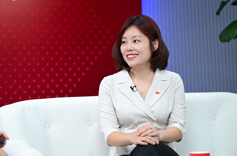 Ba Nguyen Van Linh, Pho Giam doc Khoi Ngan hang Ban le Techcombank. Anh: Techcombank