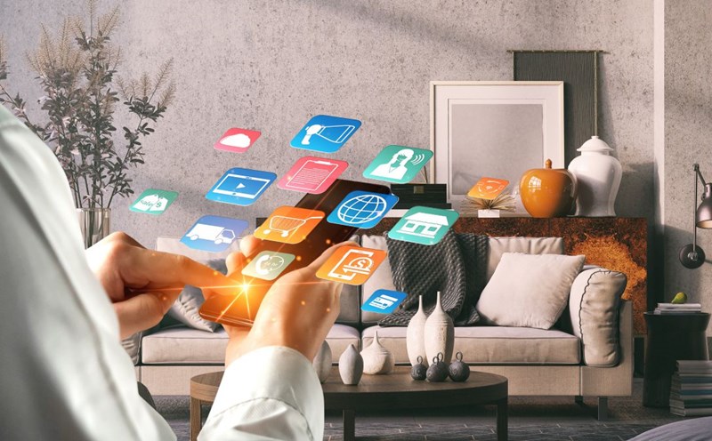 With the development of technology, smart home is gradually becoming a powerful assistant for people in family life. Graphics: Anh Vu