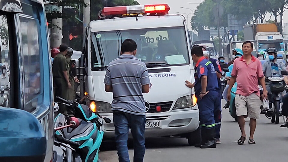 Fire at a spare parts store in Ho Chi Minh City, an 84-year-old man died