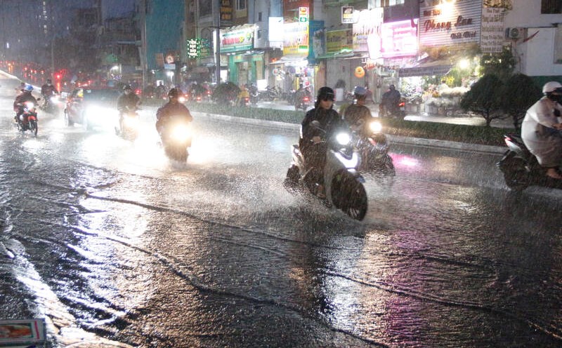 Forecast for thunderstorms in the South, some places have heavy rain over 80mm