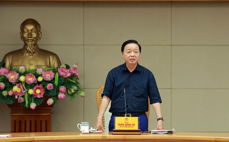 Deputy Prime Minister Tran Hong Ha emphasized that construction licensing is the final management tool, ensuring that the project meets planning and design. Photo: Minh Khoi