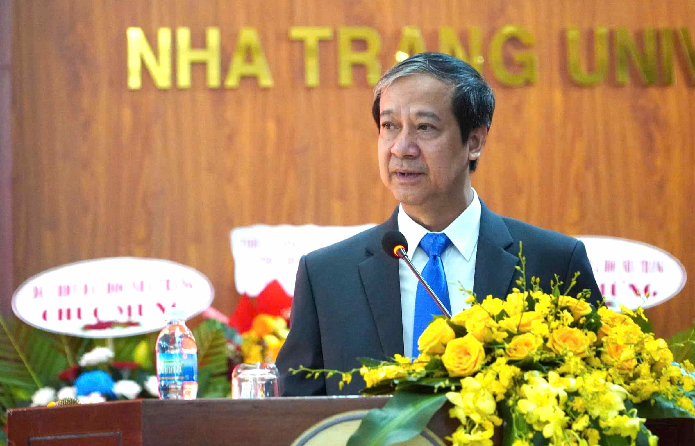 Bo truong Bo Giao duc va Dao tao Nguyen Kim Son. Anh: Huu Long