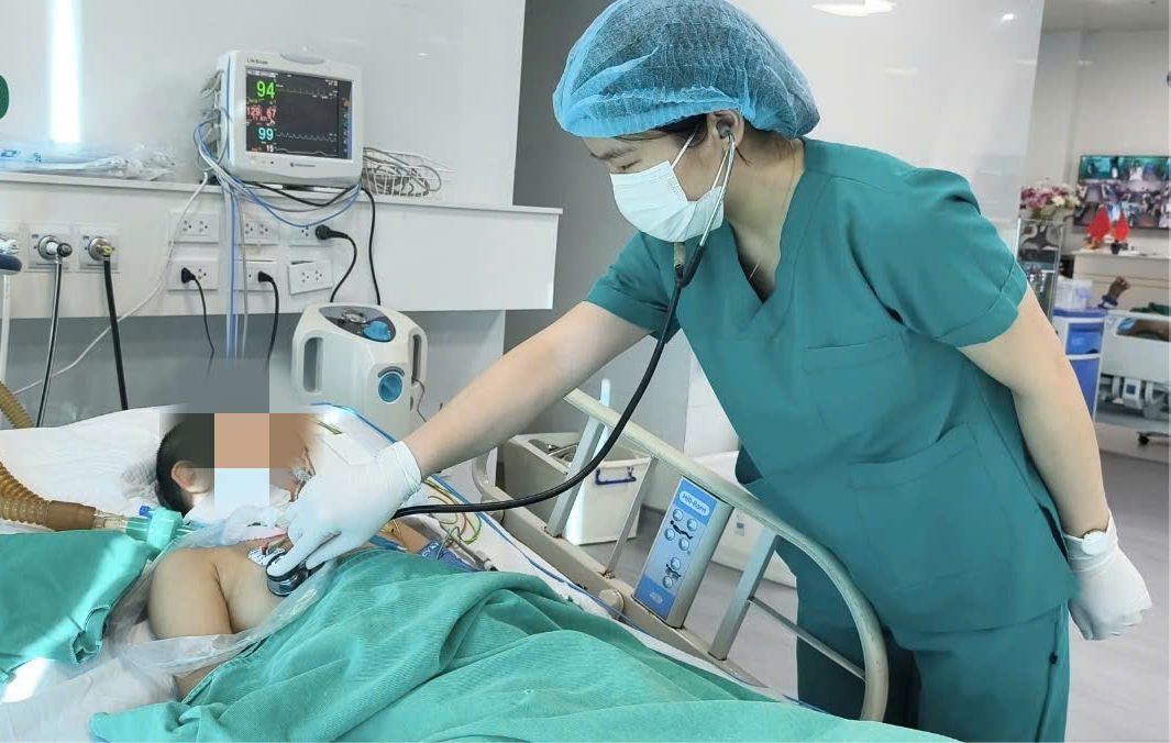 11歳の少女が家犬から狂犬病を患っています。写真:Thanh Dang