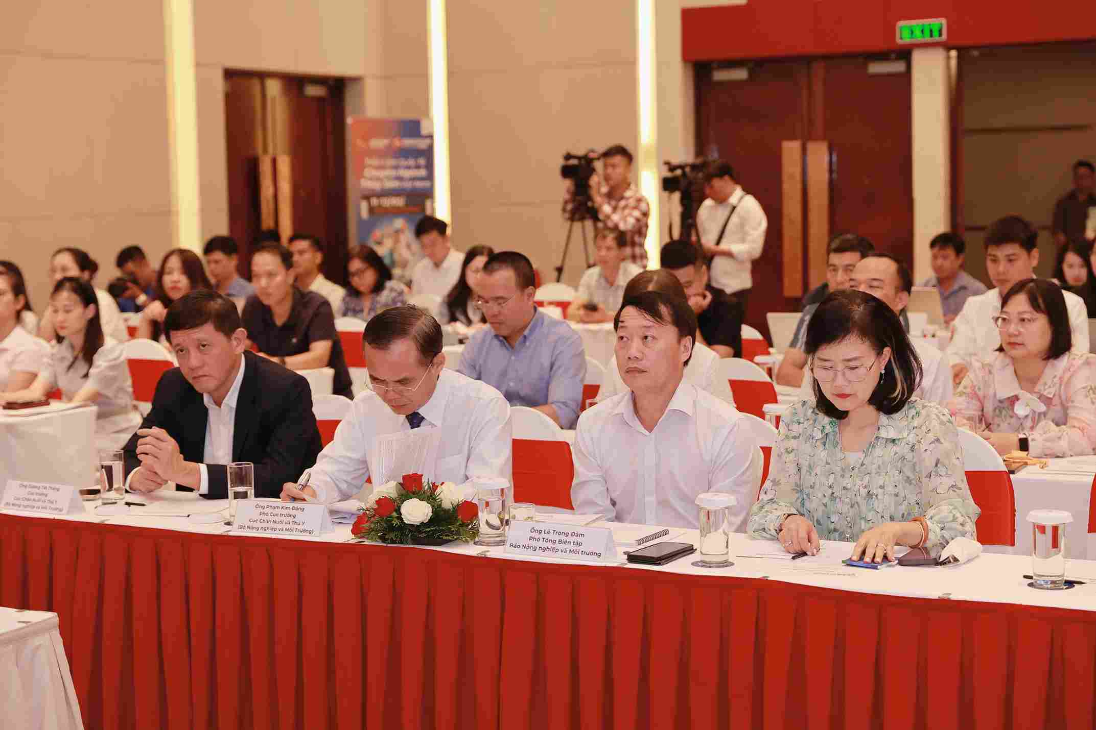  Su kien thu hut nhieu chuyen gia trong linh vuc quan tam. Anh: Phuong Anh