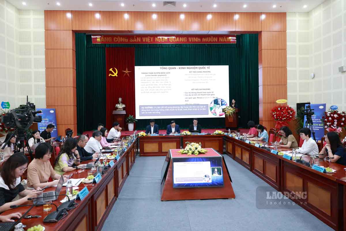 Toan canh Hoi thao “Thanh toan xuyen bien gioi va vay von truc tuyen: Tien ich so cho kinh doanh va tieu dung”. Anh: Hai Nguyen