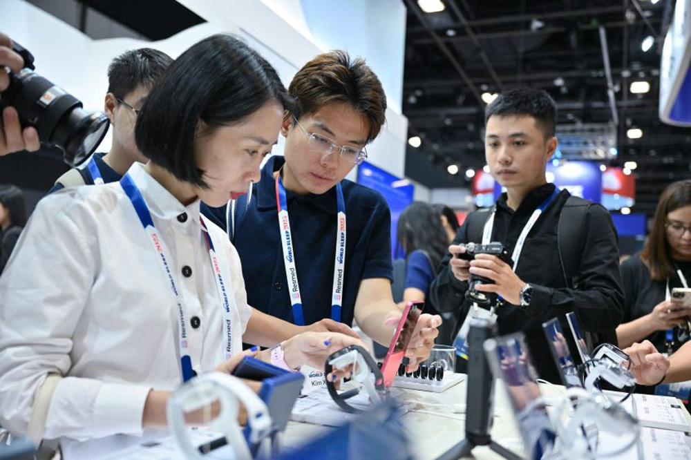 Samsung Galaxy Watch8シリーズは、スマートヘルスモニタリング機能を通じて、ユーザーがより効果的に健康管理を行う権利を与えます。写真:企業提供