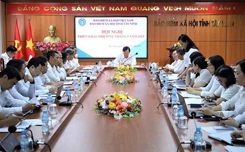 Scene of the September task implementation conference organized by Tay Ninh Social Insurance. Photo: Tay Ninh Social Insurance
