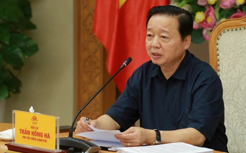 Deputy Prime Minister Tran Hong Ha emphasized the factor that directly determines sustainability in poverty reduction. Photo: Pham Dong