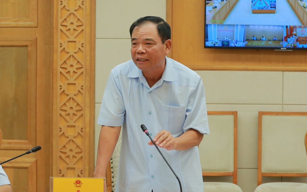 El ex Ministro de Agricultura y Desarrollo Rural Nguyen Xuan Cuong habla sobre la implementacion de los programas y objetivos nacionales y la reduccion sostenible de la pobreza. Foto: Pham Dong