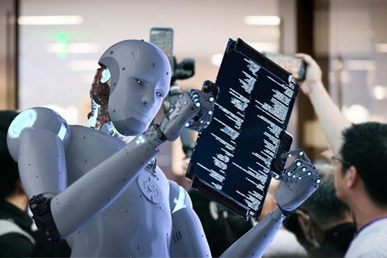 El CEO de OpenAI advierte sobre el riesgo de que ChatGPT sea explotado para crear una pandemia biologica. Grafico: Anh Vu