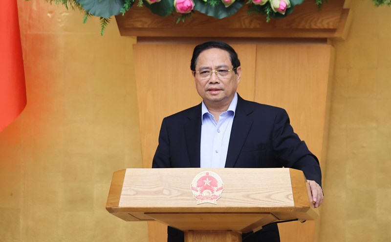 Prime Minister Pham Minh Chinh directed the study of removing foreign investment licenses. Photo: VGP/Nhat Bac